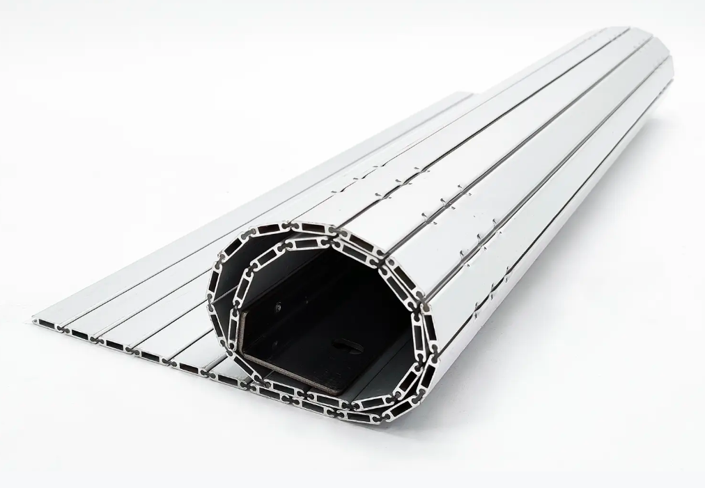 Rolled detail of aluminum curtain machine protection cover