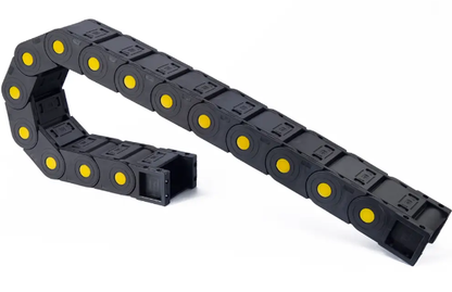 End detail of fully enclosed drag chain, plastic cable protection part